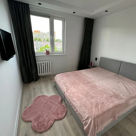 Lägenhet Sweet Sky Przymorze Gdańsk
